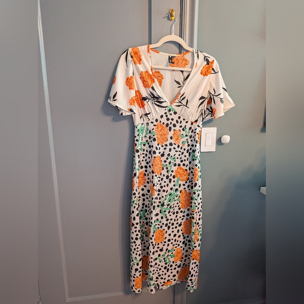 Influence Orange Floral Midi Dress - US 4